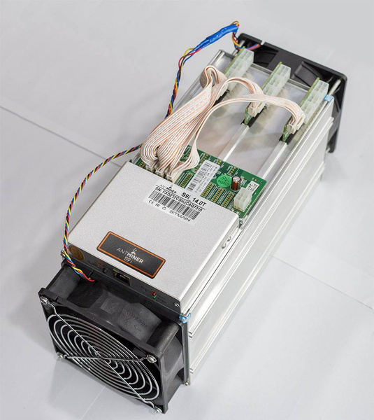 Асик Bitmain AntMiner S9i 14Th 2019 года выпуска с блоком питания