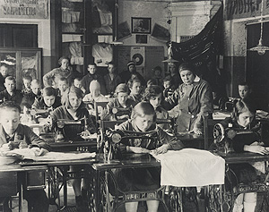 Время несбывшихся надежд. Петроград-Ленинград. 1920-1930 / The Time of Defeated Hopes: Petrograd-Leningrad: 1920-1930. Владимир Никитин