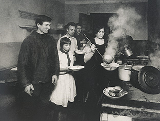 Время несбывшихся надежд. Петроград-Ленинград. 1920-1930 / The Time of Defeated Hopes: Petrograd-Leningrad: 1920-1930. Владимир Никитин