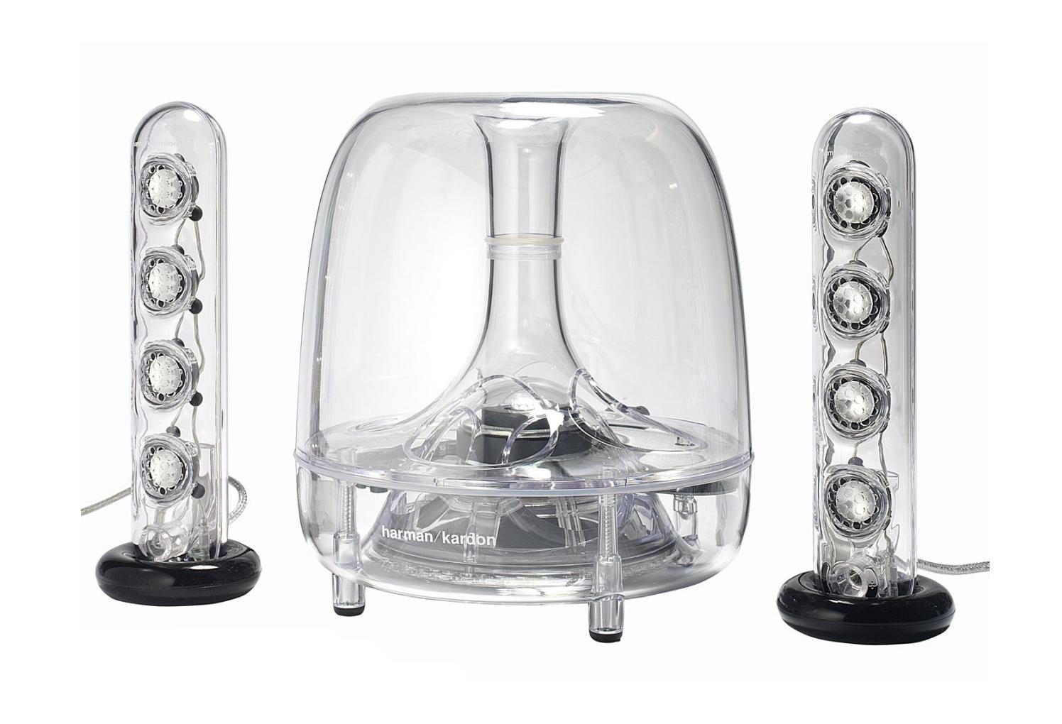 Харман кардон 3. Колонка Harman Kardon Soundsticks 4. Акустическая система Harman/Kardon Soundsticks 3. Колонки Harman Kardon Soundsticks 2.1. Портативная акустика Harman/Kardon Soundsticks III.