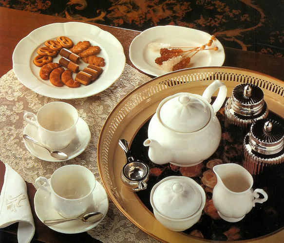 фото С-з чайный 17 пр. на 6 персон "White", набор Royal bone china