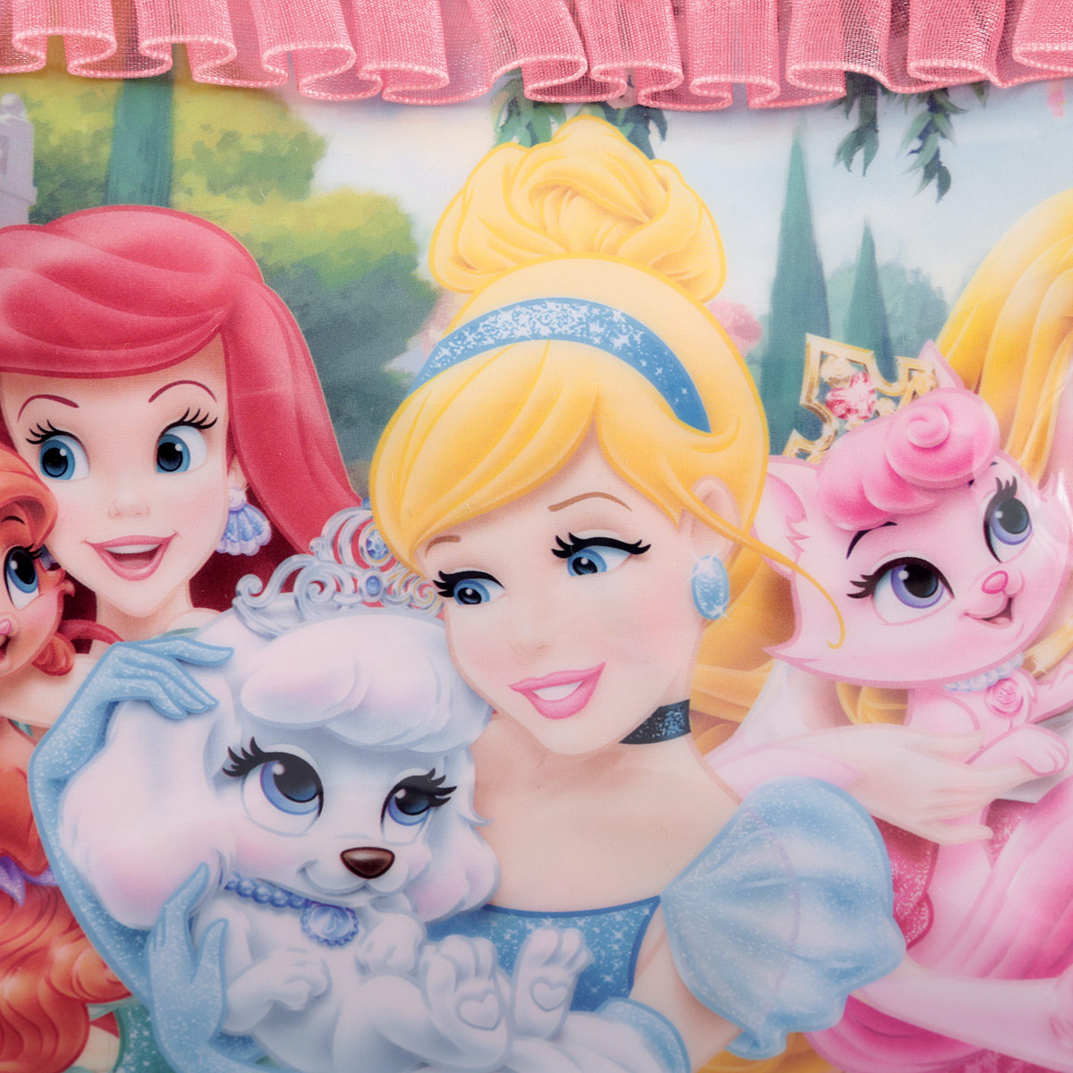 Цвет принцесс. Три принцессы. Принцессы для окраски детей. Фотография с тремя принцессами. Принцессы цветные.