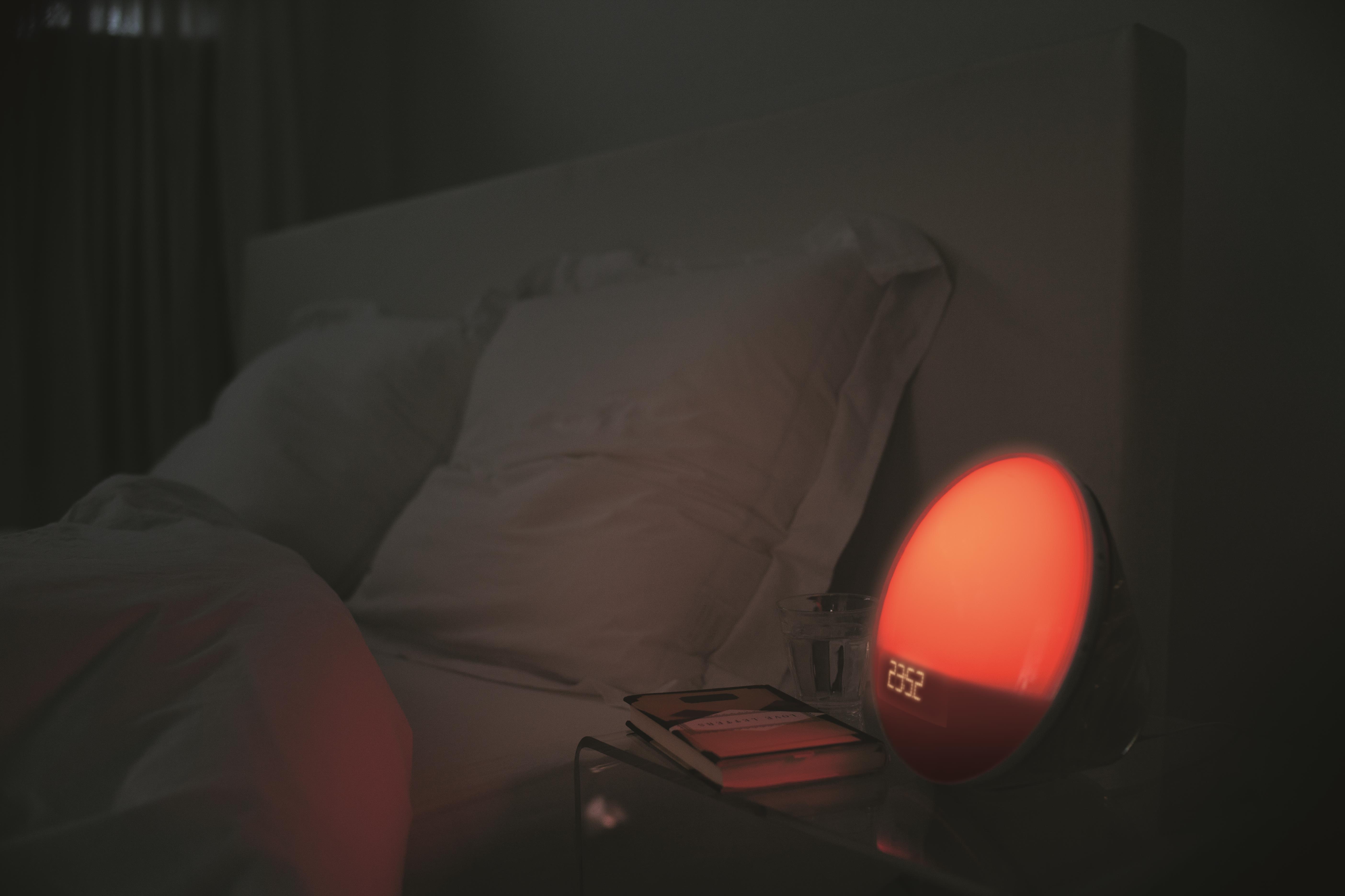 фото Световой будильник Philips HF3520/70 Wake-up Light