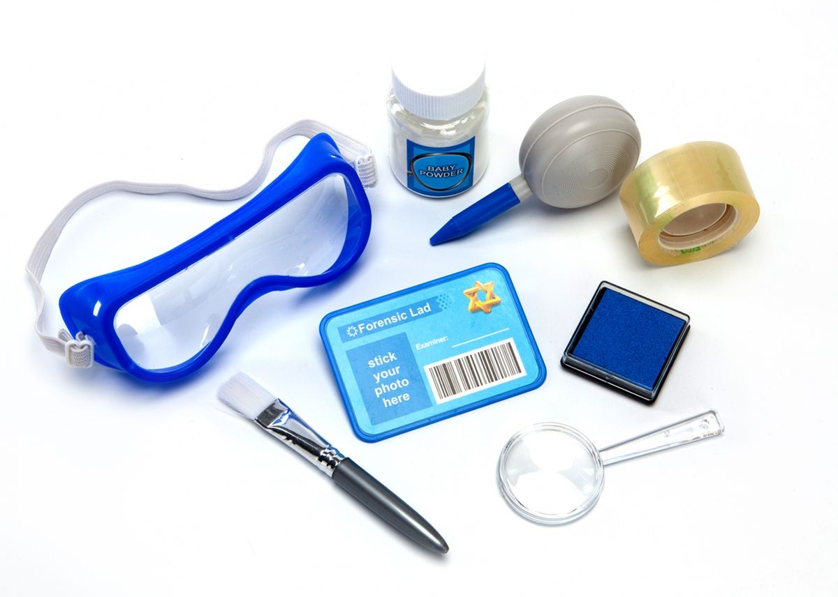 Набор юный сыщик. Набор юного детектива. Набор qiddycome химический светофор. След набор юного детектива. След набор юного детектива.