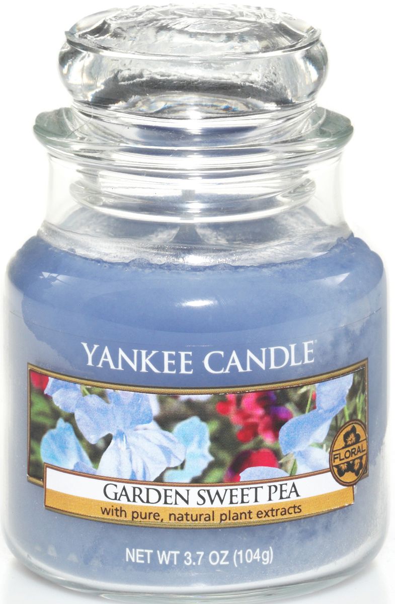 фото Ароматическая свеча Yankee Candle "Душистый горошек / Garden Sweet Pea", 25-45 ч