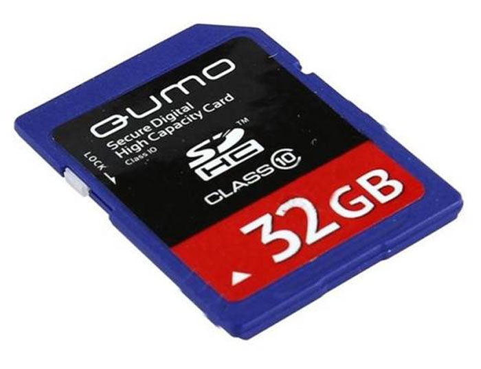 фото QUMO SDHC Class 10 32GB карта памяти