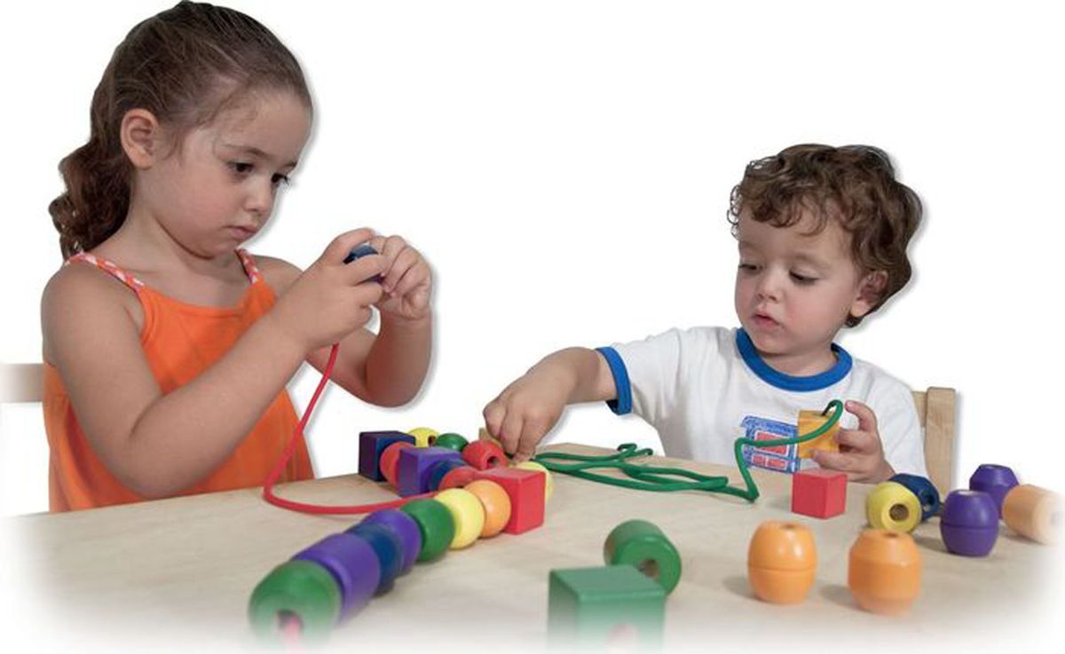 Первые игры игрушки. Игрушки для дошкольников. Игрушки для детей раннего возраста. Игрушки для сенсорного развития. Мелкая моторика рук.