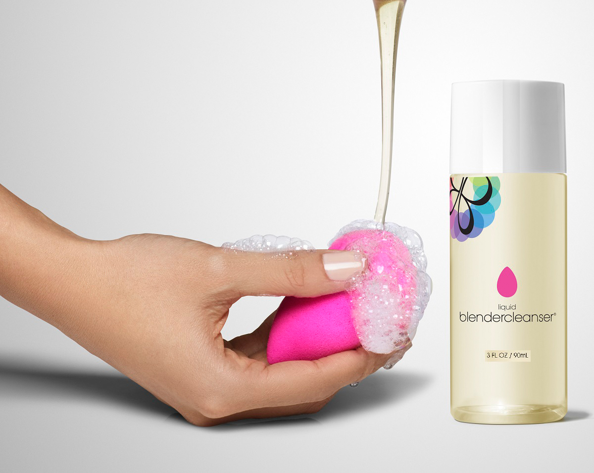 фото Beautyblender Очищающий гель для спонжа Blendercleanser, 90 мл