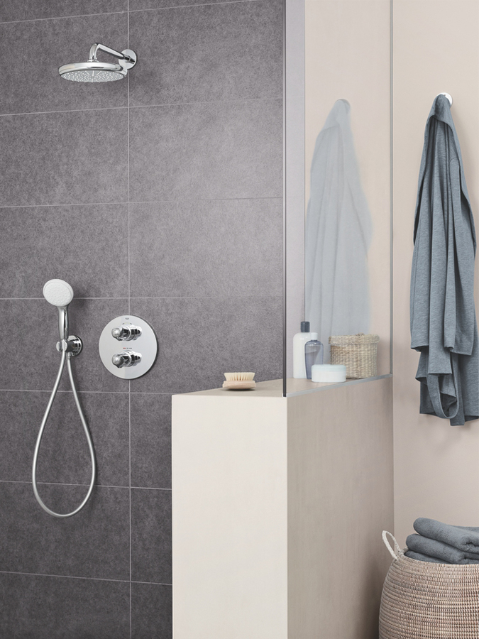 фото Набор верхнего душа Grohe "Tempesta Classic", с кронштейном. 26411000