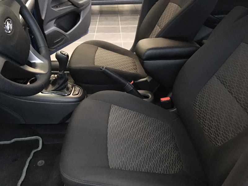 фото Подлокотник Armrest, для Lada Vesta V1, 2015-, цвет: черный