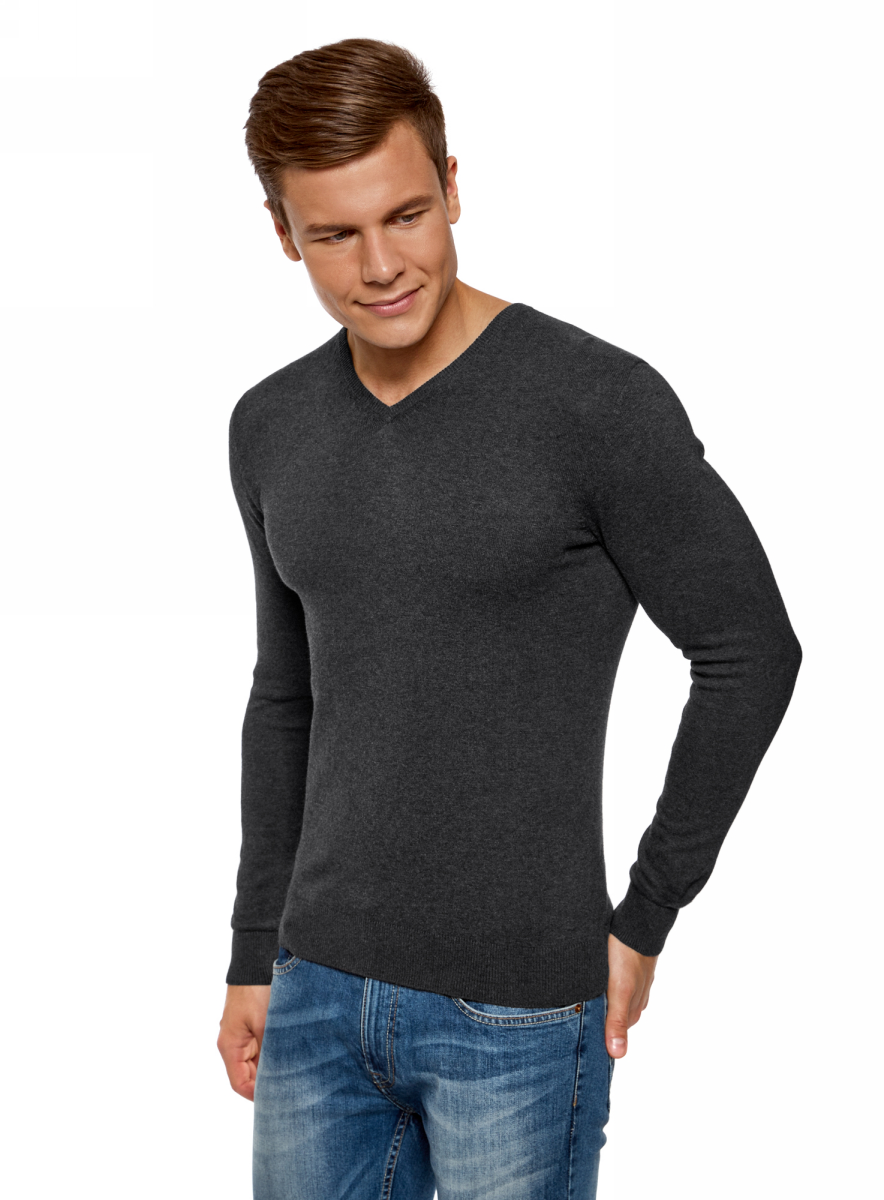 Обтягивающий свитер мужской
