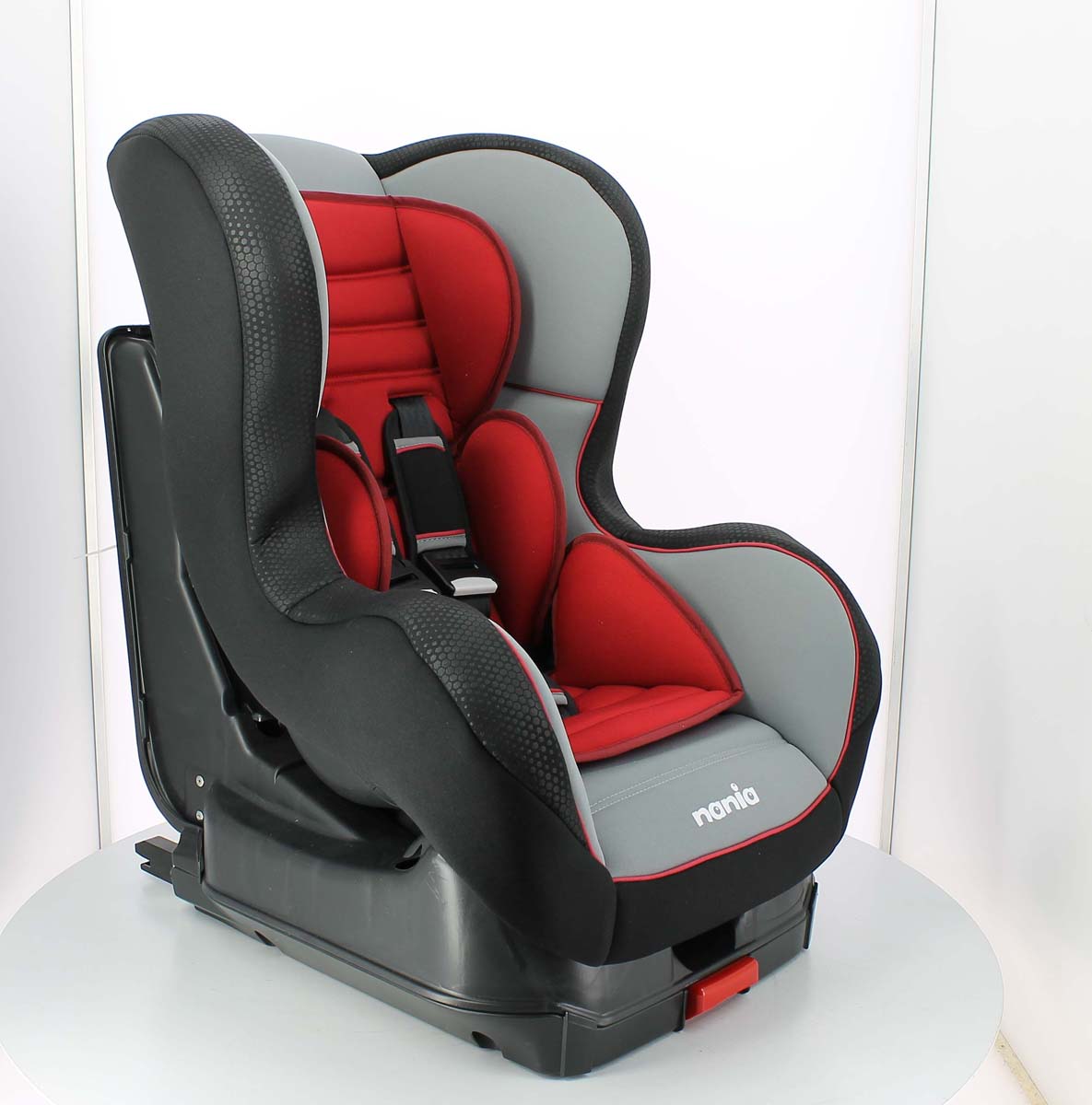 Автокресло группа 1 (9-18 кг) Nania Cosmo SP Luxe Isofix