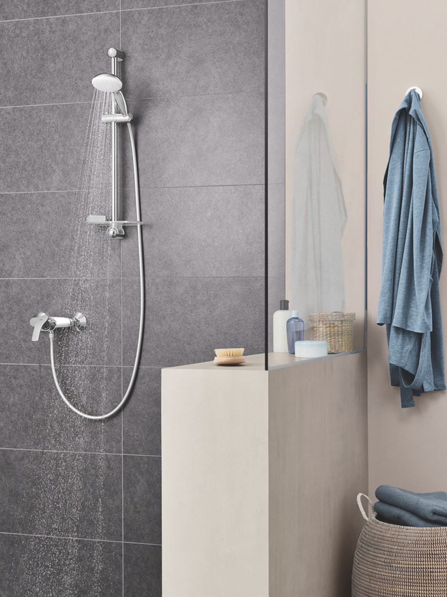 фото Душевой гарнитур GROHE "Tempesta New", с полочкой. 27926001