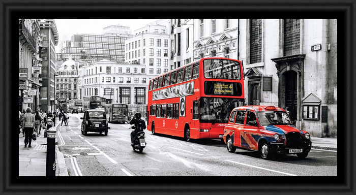 фото Картина Dekart "Город с красным автобусом", 62 х 112 х 2 см
