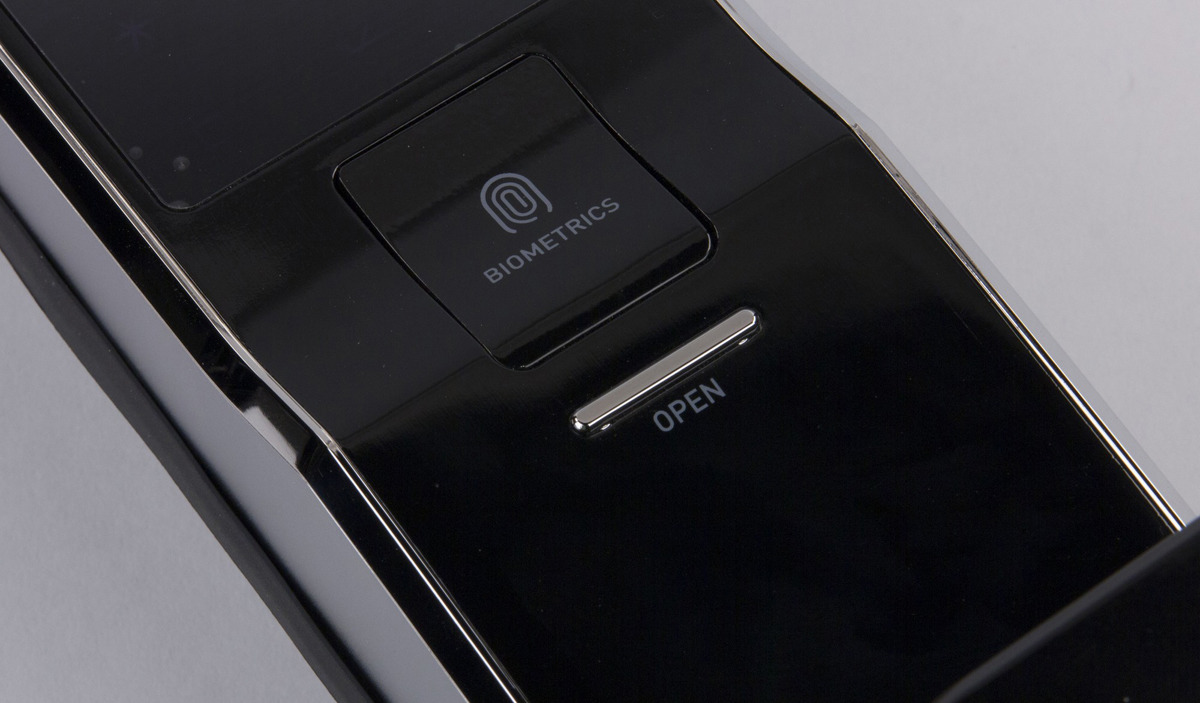фото Биометрический дверной замок Samsung SHS-H705 FBK/EN (5230), цвет: черный