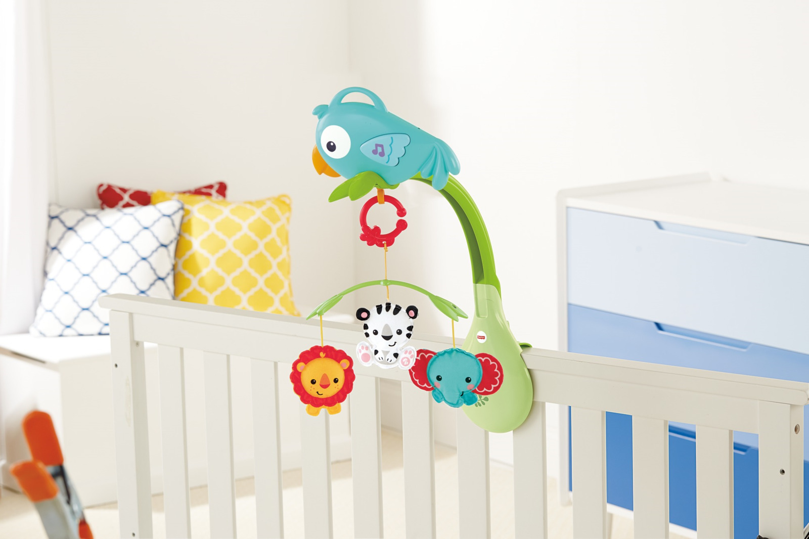 фото Fisher-Price Музыкальный мобиль 3 в 1 Друзья из тропического леса