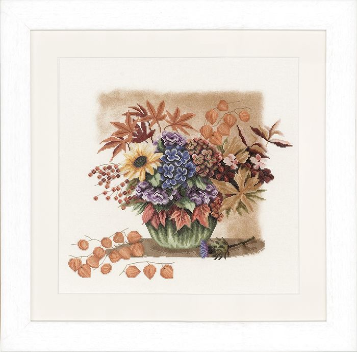 фото Набор для вышивания крестом Lanarte Autumn Bouquet, 40 x 40 см. PN-0008119