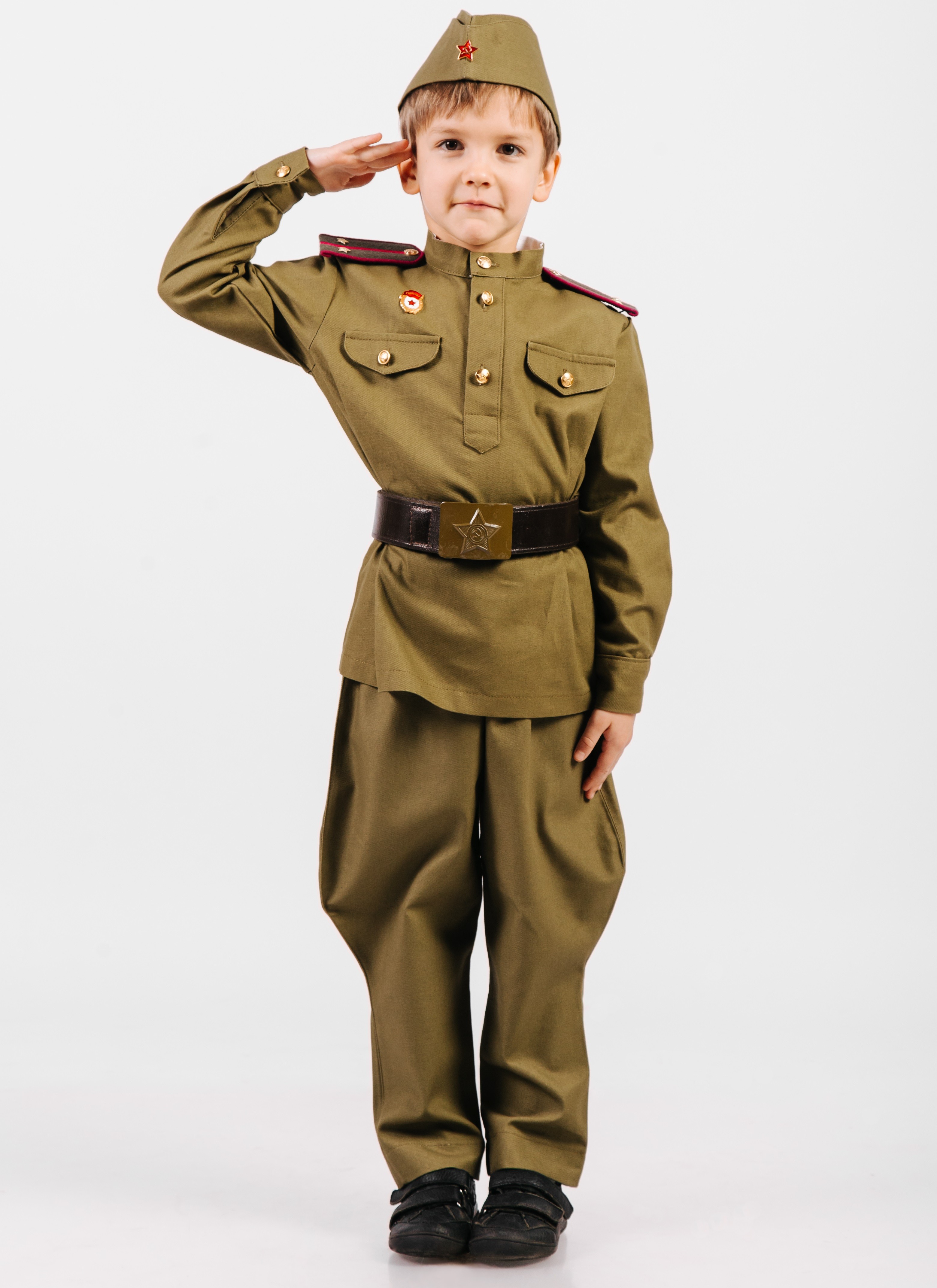 Детская форма. Дети в военной форме. Военная форма. Военный костюм. Мальчик в военной форме.