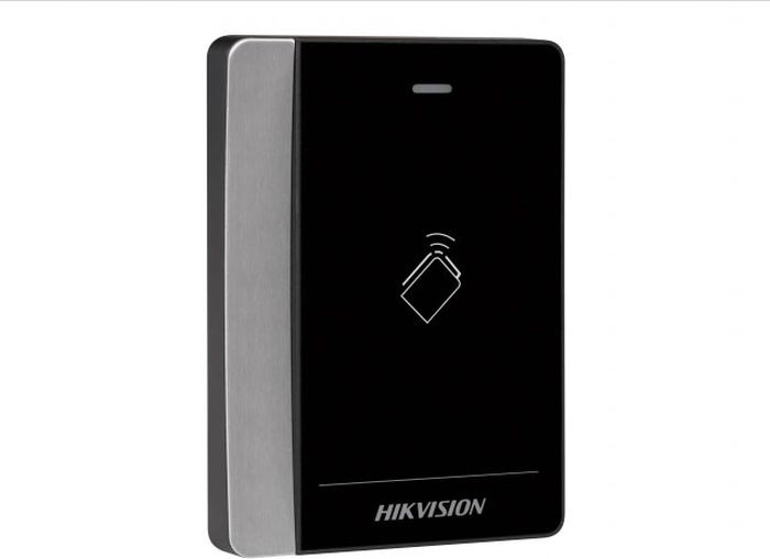 Считыватель карт Hikvision DS-K1102E, уличный, черный