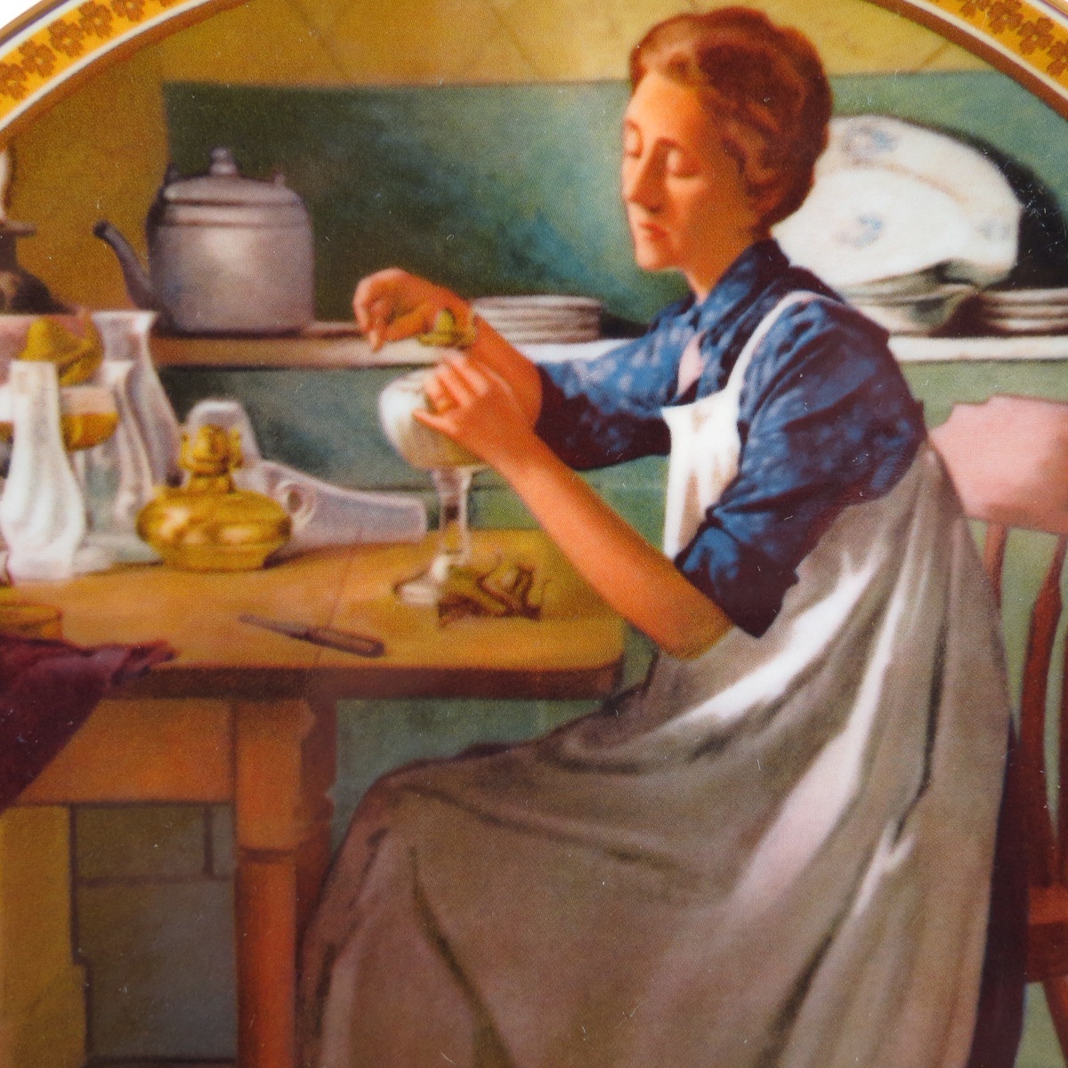 фото Декоративная коллекционная тарелка "Открывая женщин заново: Работа на кухне". Фарфор, деколь. США, Edwin M.Knowles China Company, Норман Роквелл, 1983