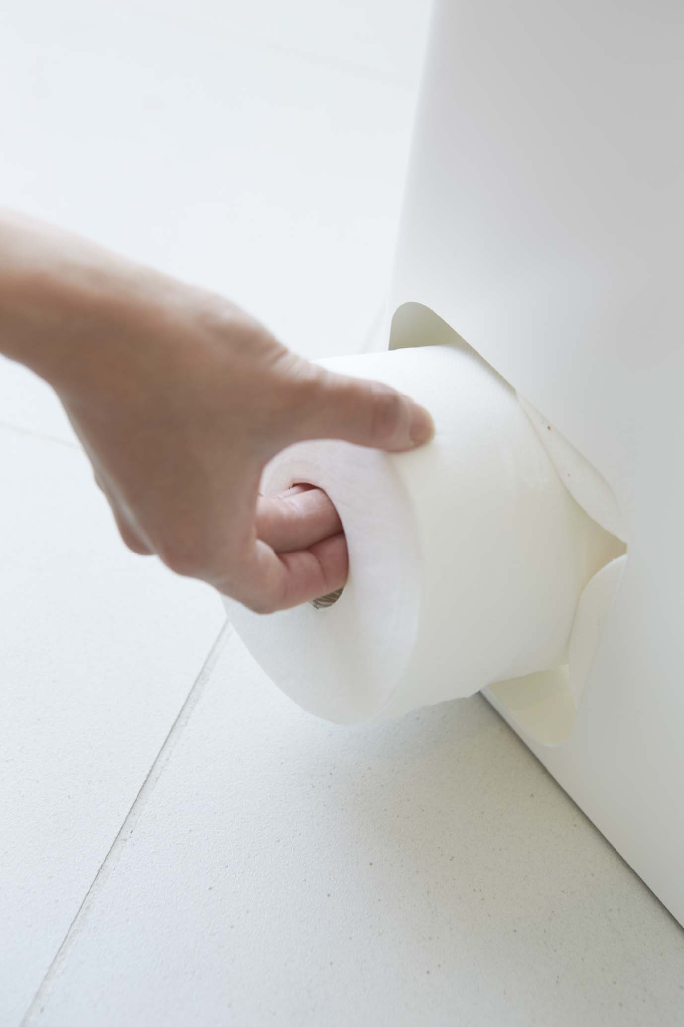 фото Тумба для ванной Yamazaki, с отделением для хранения туалетной бумаги, 2294