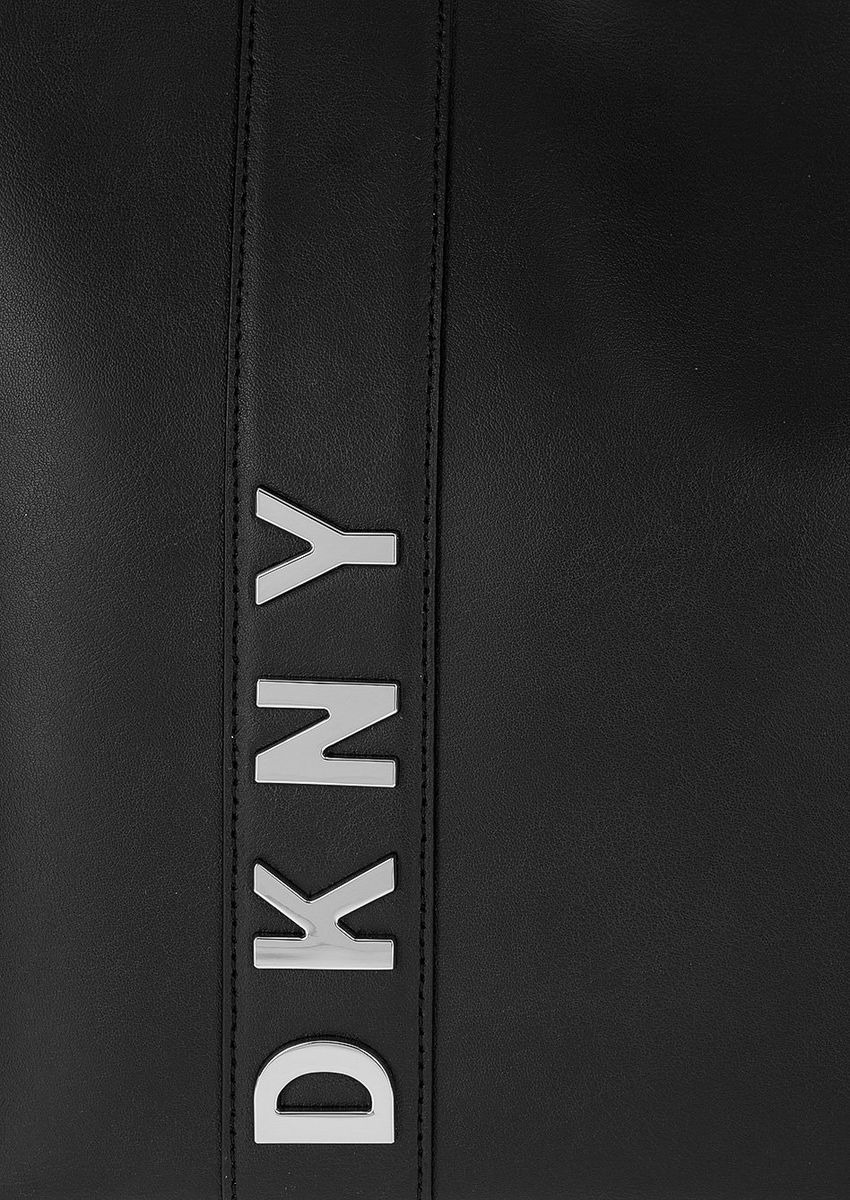 фото Сумка на плечо DKNY