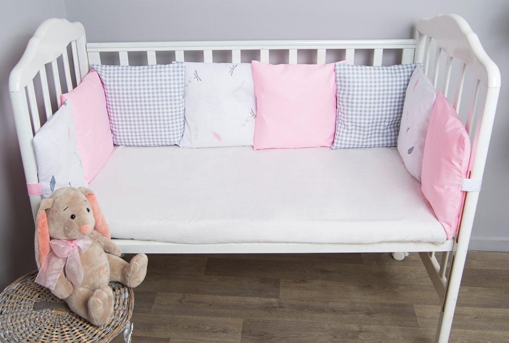 фото Сонный гномик 111-12 Бортик в круглую кроватку для новорожденных Стрекоза-Егоза розовый