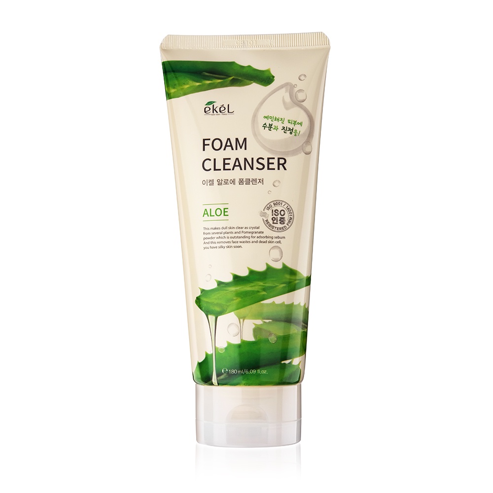 фото Пенка для умывания Ekel Aloe Foam Cleanser с алоэ, 180 мл