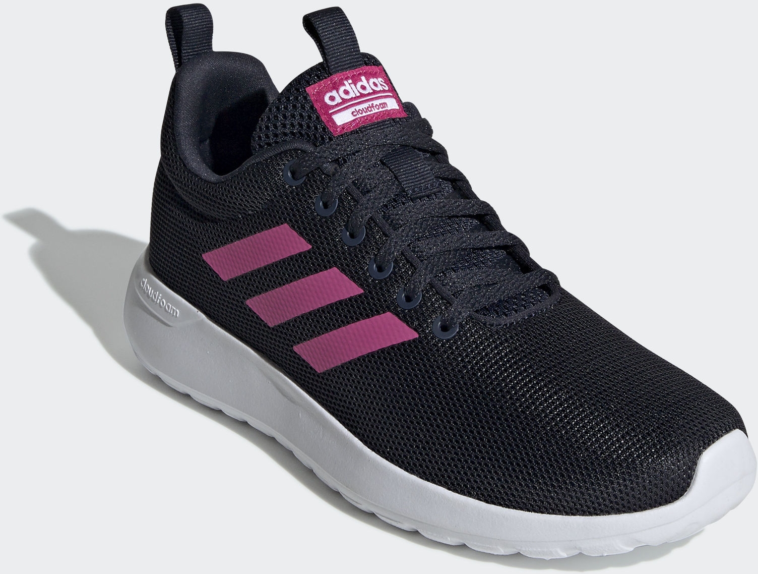 Кроссовки lite racer adidas. Кроссовки adidas Racer. Adidas Light Strike кроссовки