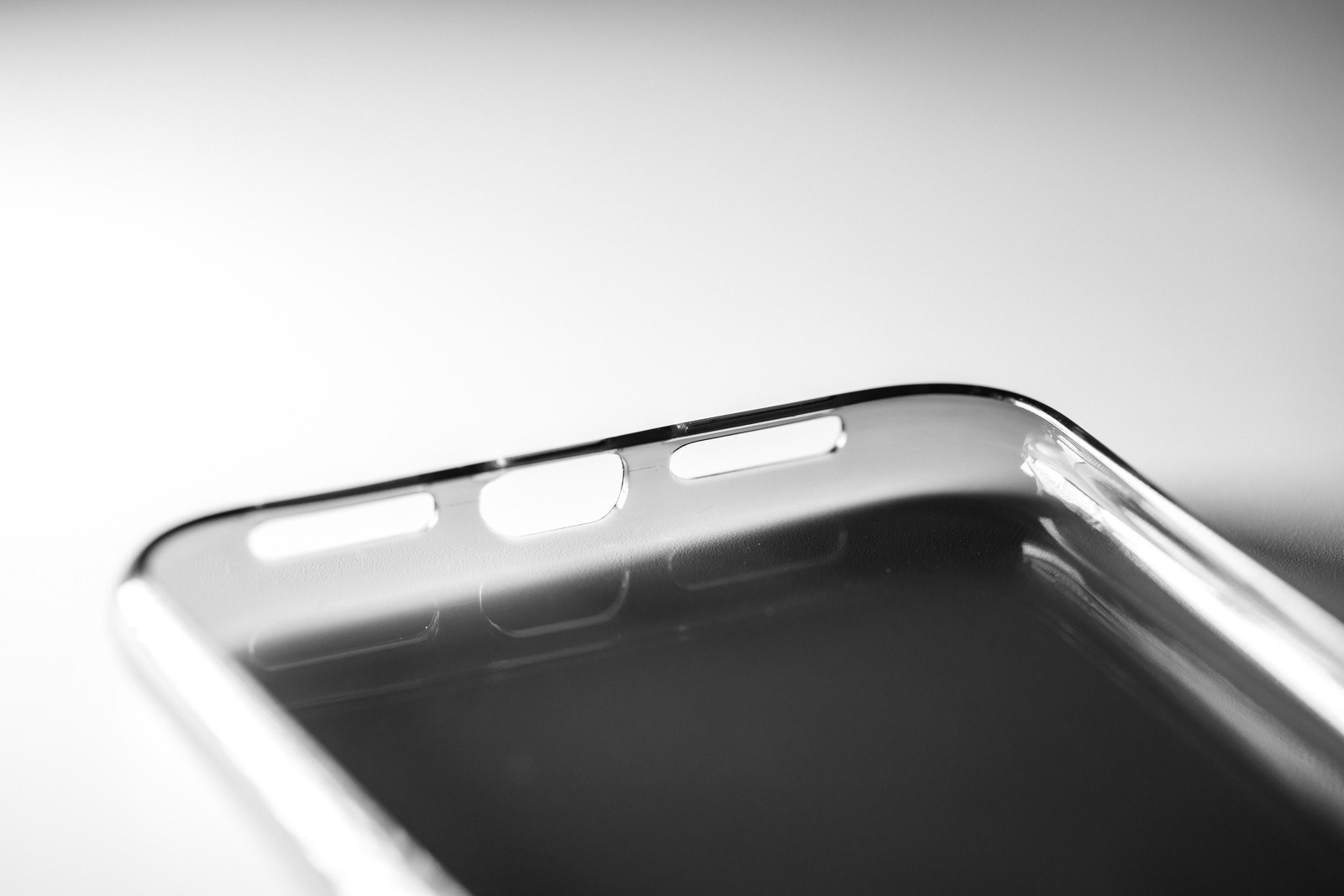 фото Чехол для сотового телефона ONZO iPhone XS Max, прозрачный