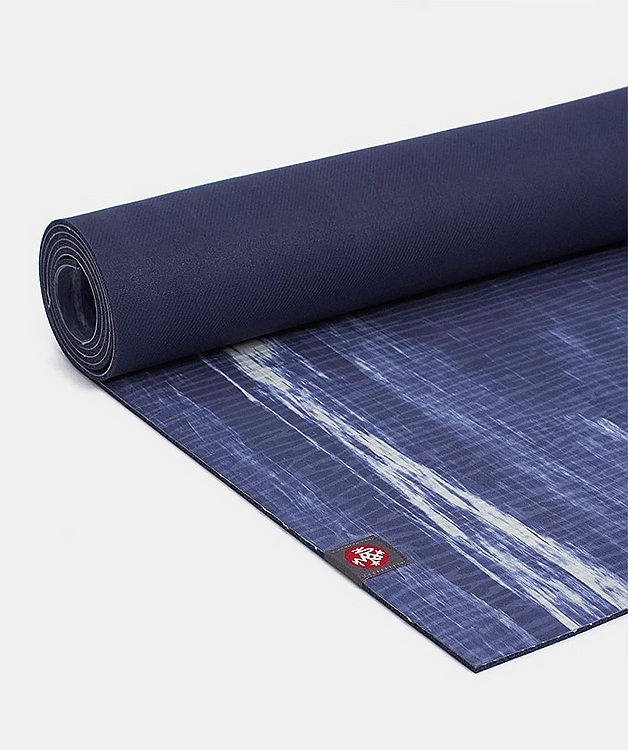 фото Коврик для йоги и фитнеса Manduka Коврик для йоги Manduka EKO Rain Check, 1145, синий