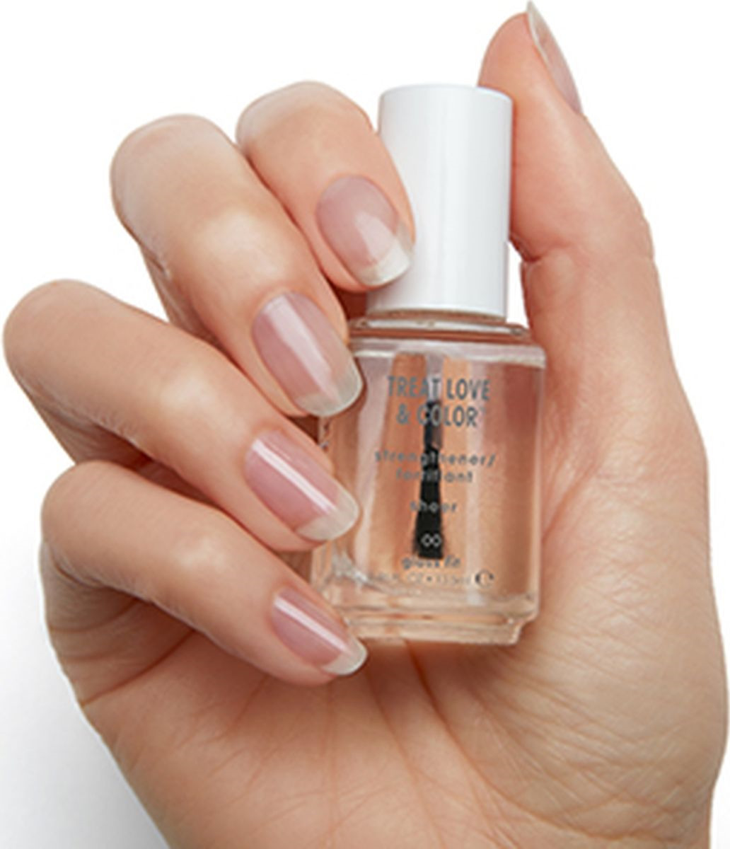 фото Лак для ногтей Essie Treat&Love Gloss Fit, ухаживающий и укрепляющий, оттенок 00, 13.5 мл