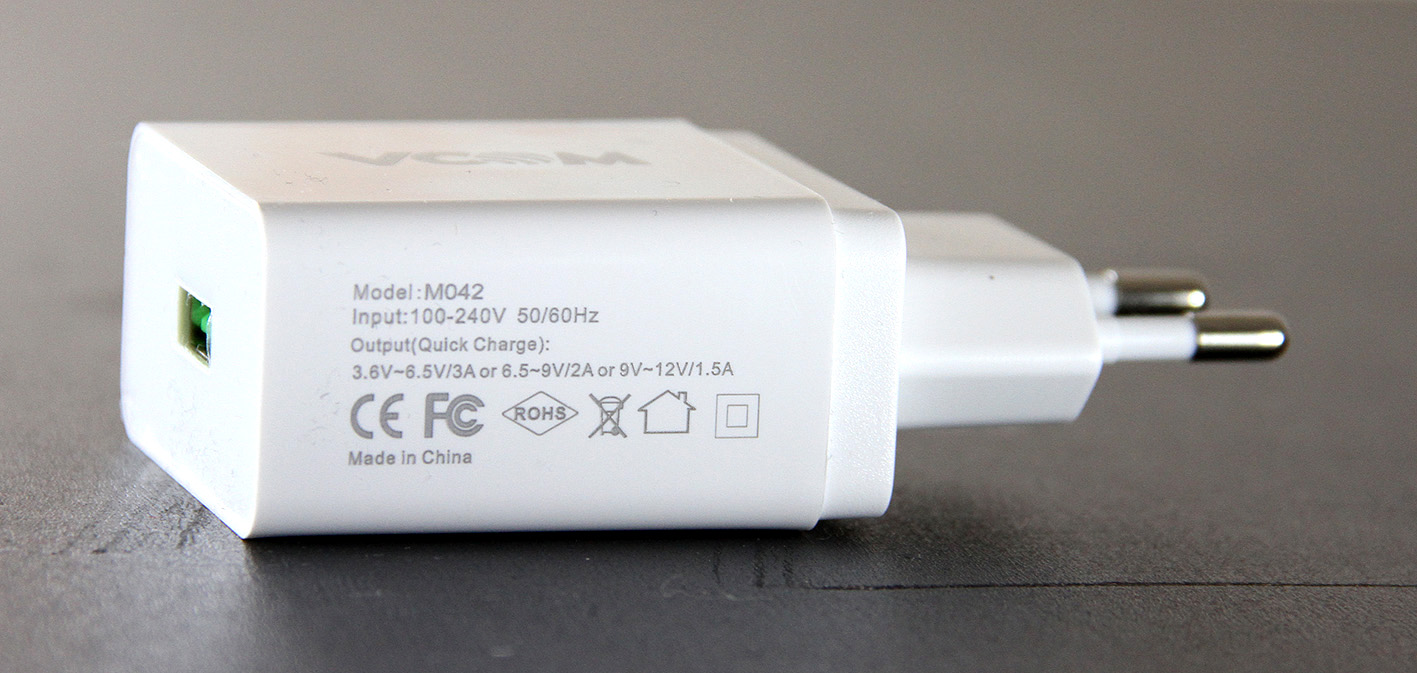 фото Зарядное устройство VCOM AC EU Plug 100-220V → USBx1 Port DC5V, 2A M014 CA-M014, CA-M014