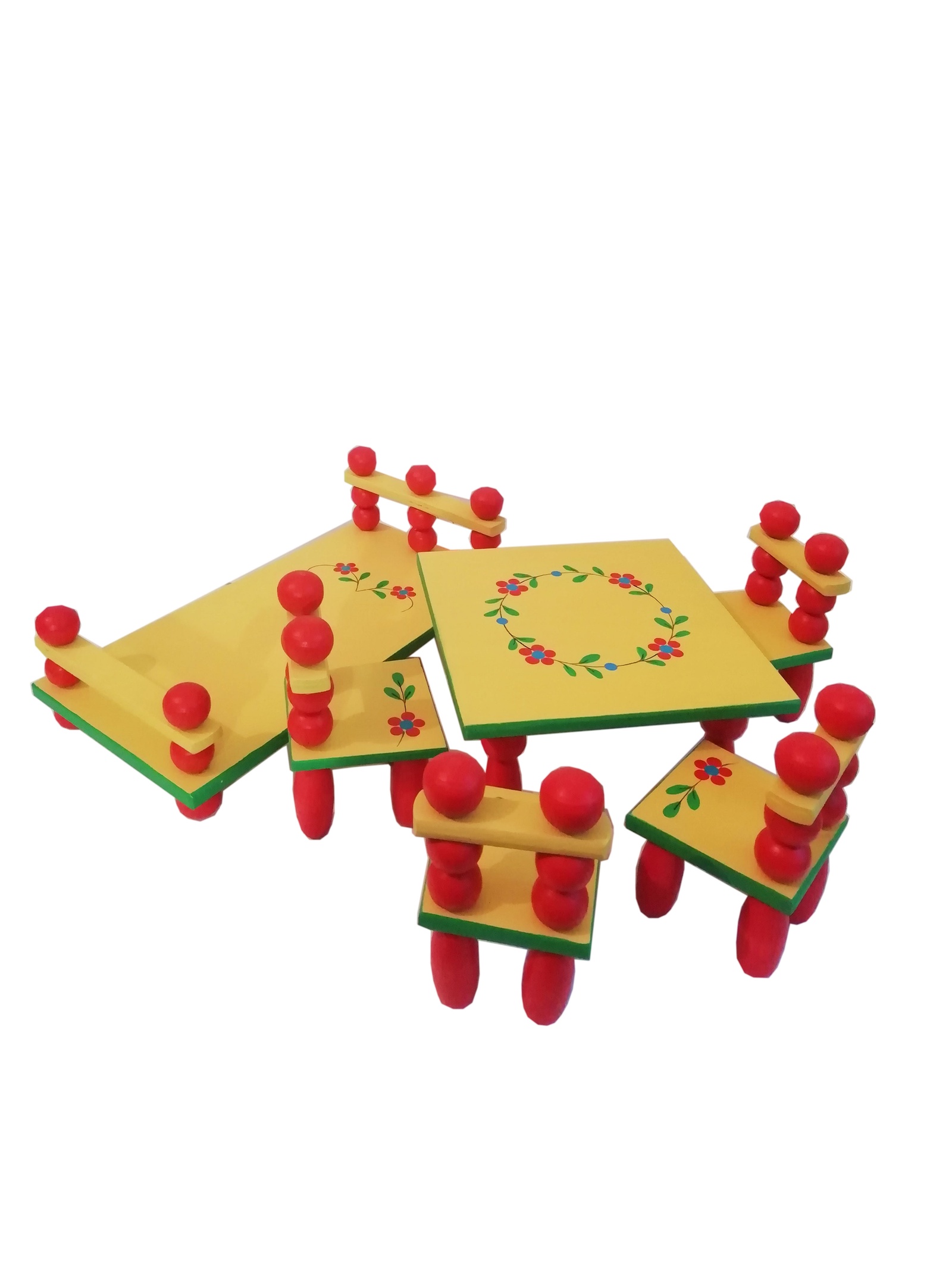 фото Мебель для кукол Климо Кукольный гарнитур деревянный (ручной работы) желтый, зеленый, красный