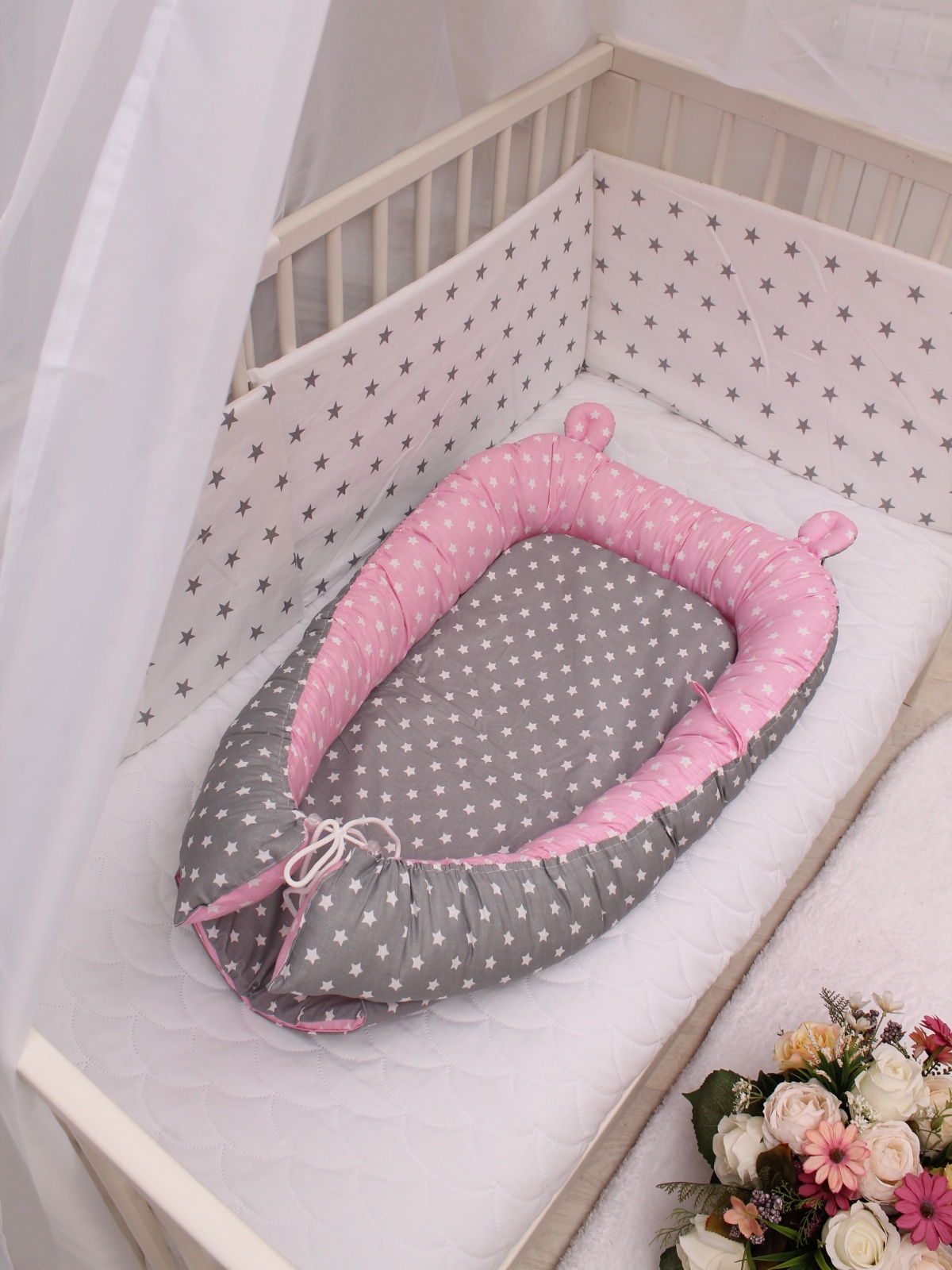 фото Матрас-кокон BODY PILLOW для новорожденного со съемным матрасиком звезды комби, серый, розовый