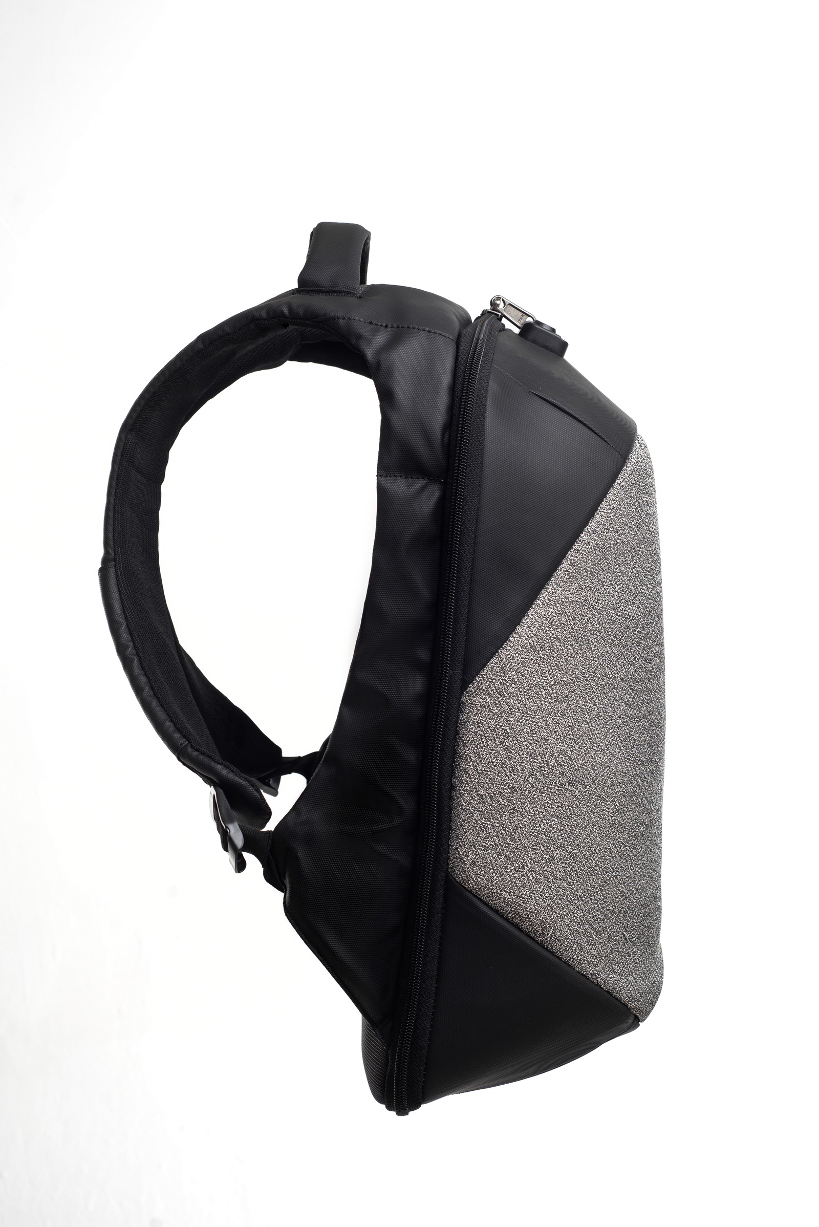 фото Рюкзак для ноутбука KORIN Design ClickPack Pro, темно-серый