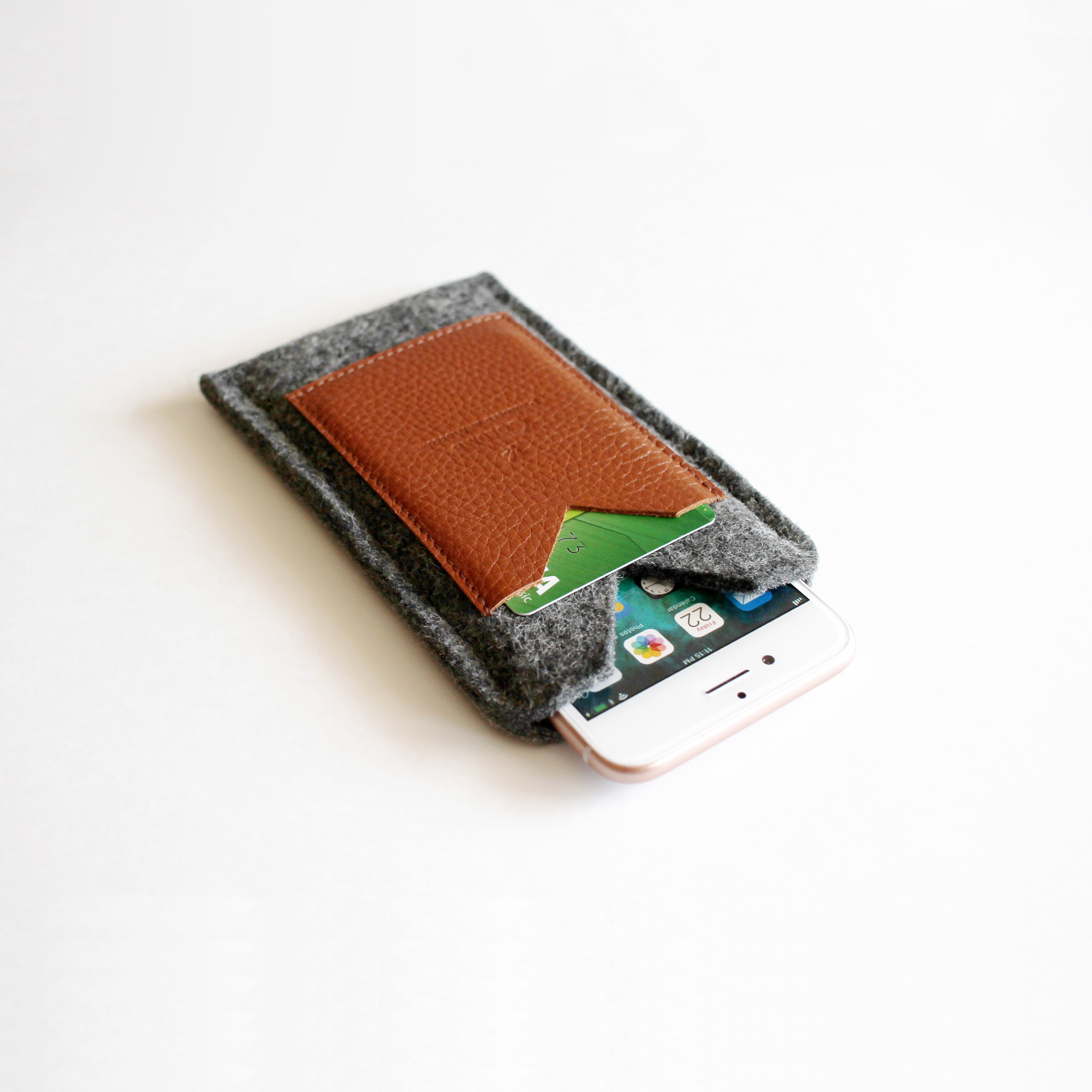фото Чехол для сотового телефона Columb Чехол для телефона из натуральной кожи и фетра 0201-L-BR, серый, коричневый