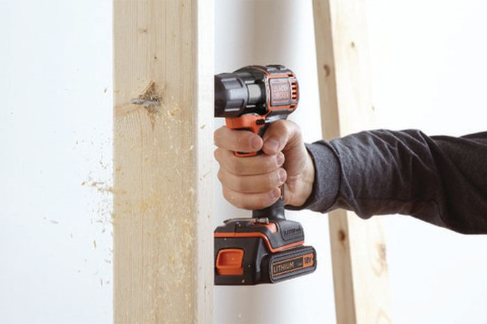 фото Дрель-шуруповерт Black & Decker ASD18K, аккумуляторная, оранжевый, черный Black+decker