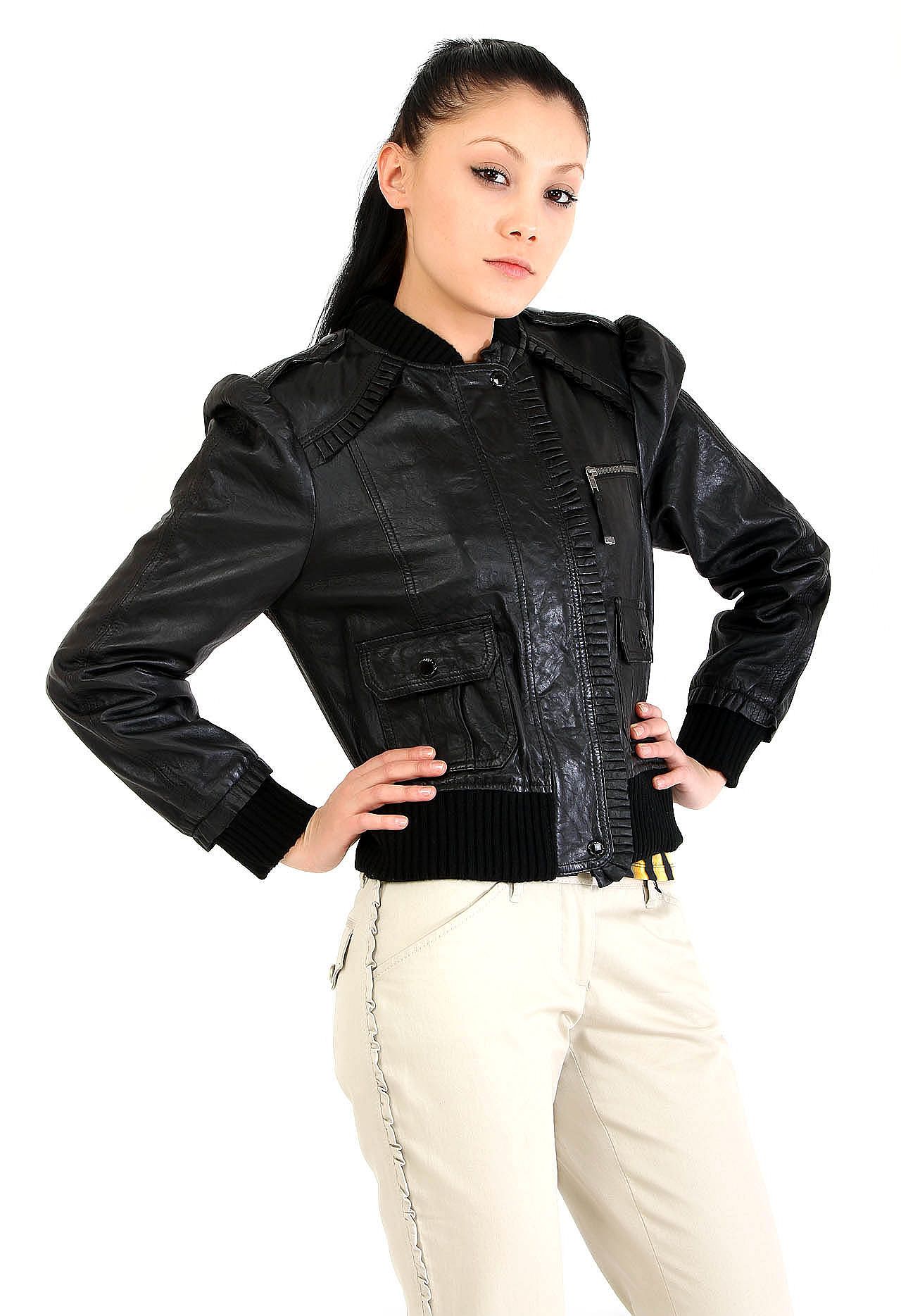 Куртка женская versace зима. Куртка juicy couture 2022. Куртка кутюр. Пуховик джуси кутюр. Juicy couture sport куртка.