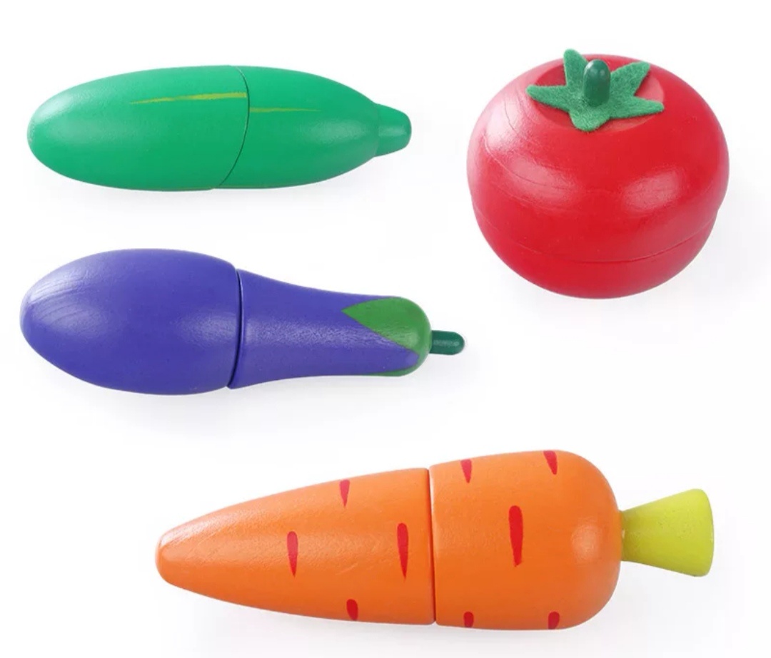 Vegetable toys. Овощи игрушки. Деревянные овощи на магнитах. Деревянные фрукты и овощи на магнитах. Деревянные овощи с дырочками