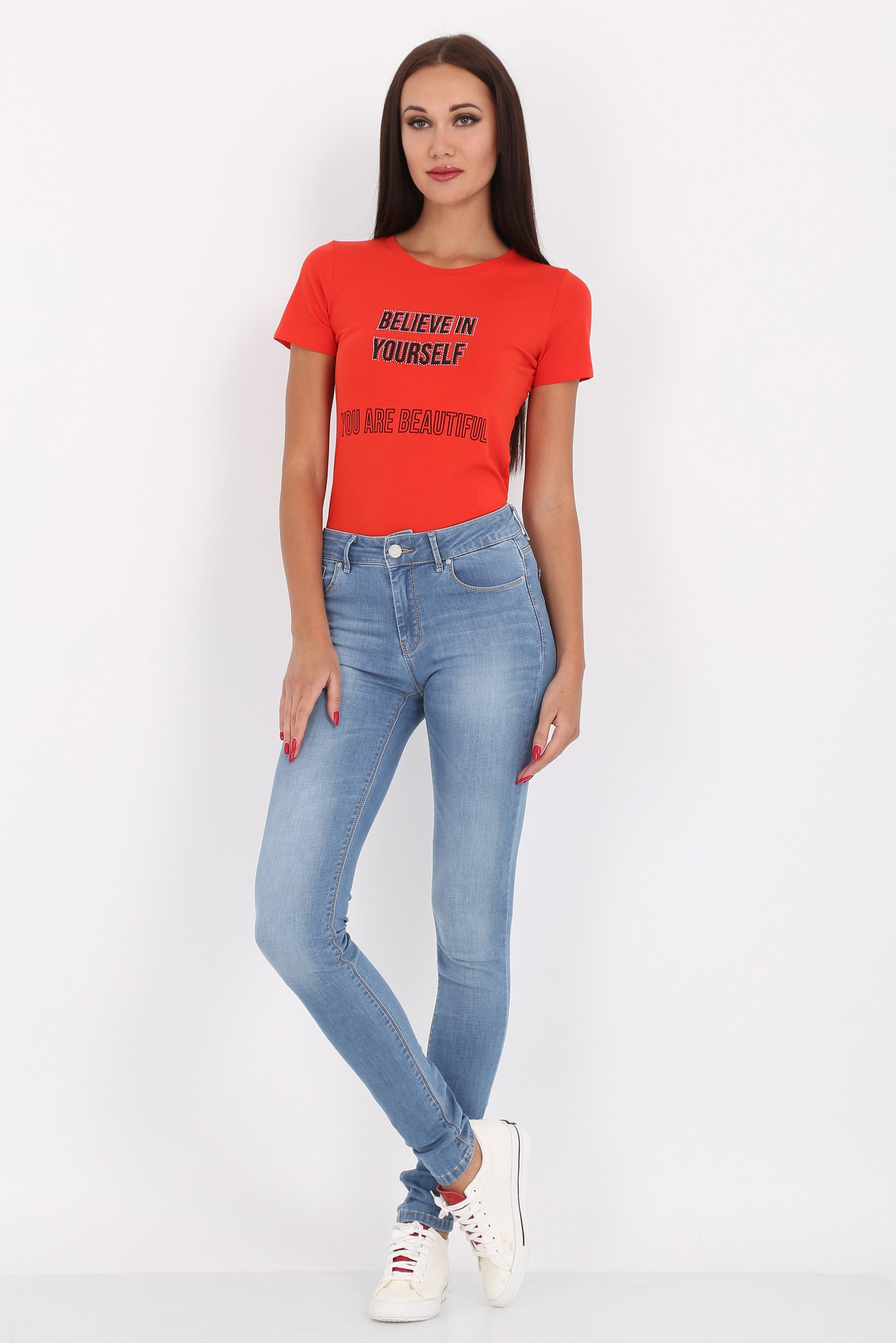 джинсы витней. блузки и футболки ламода в бежевых тонах. футболки женские whitney. Whitney спортивный костюм. Whitney одежда.