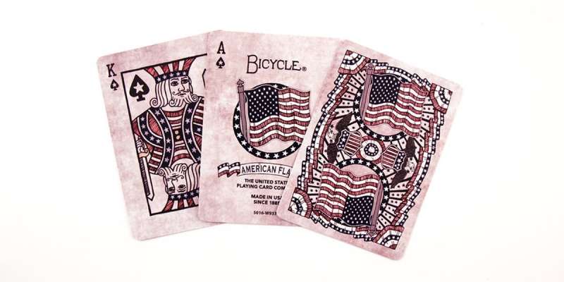 фото Игральные карты United States Playing Card Company "Bicycle American Flag"