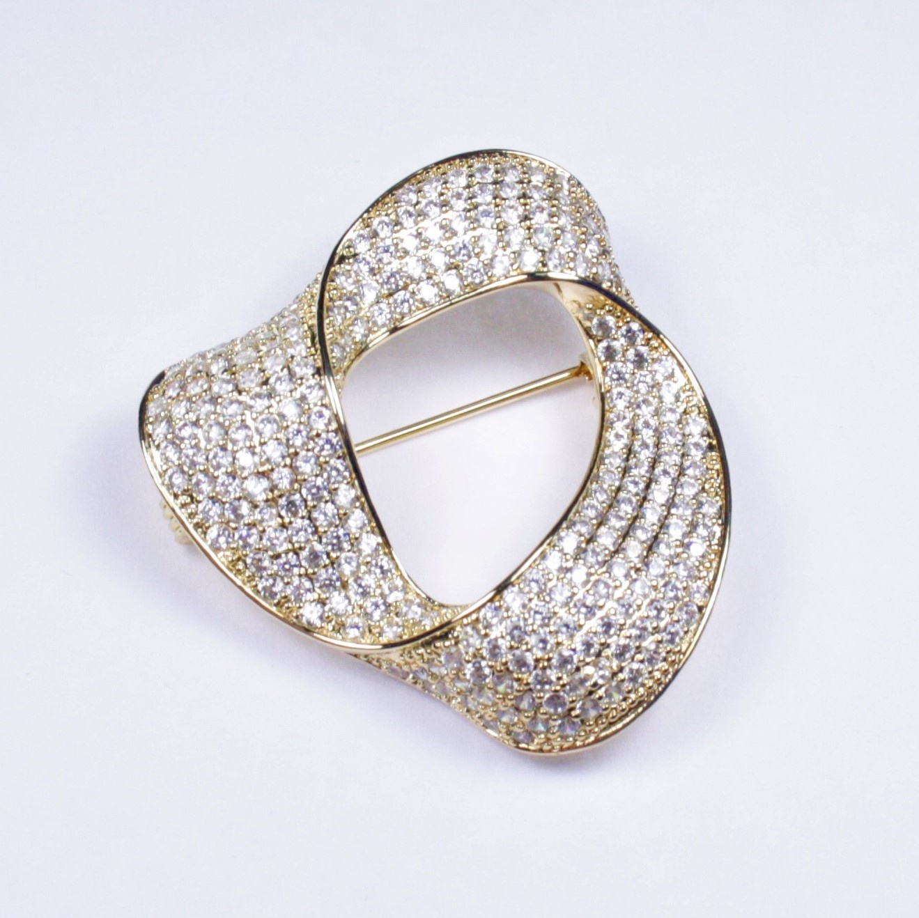 золото серьги колечко комплект. серьги бижутерия наборы. барышников ювелирные украшения. набор ювелирных украшений серьги и кольцо. комплект серьги и кольцо из золота.