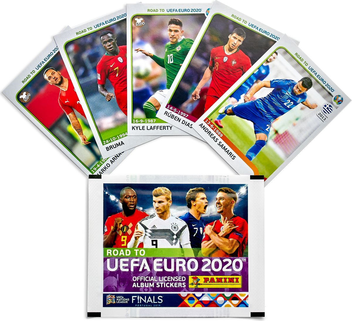 Наклейки панини. Panini блистер наклеек Road to euro2020 (набор из 6 пакетиков по 5 наклеек). Наклейки Панини футбол евро 2020. Panini Road to Euro 2020 наклейки. Футбольные наклейки Панини 2020.