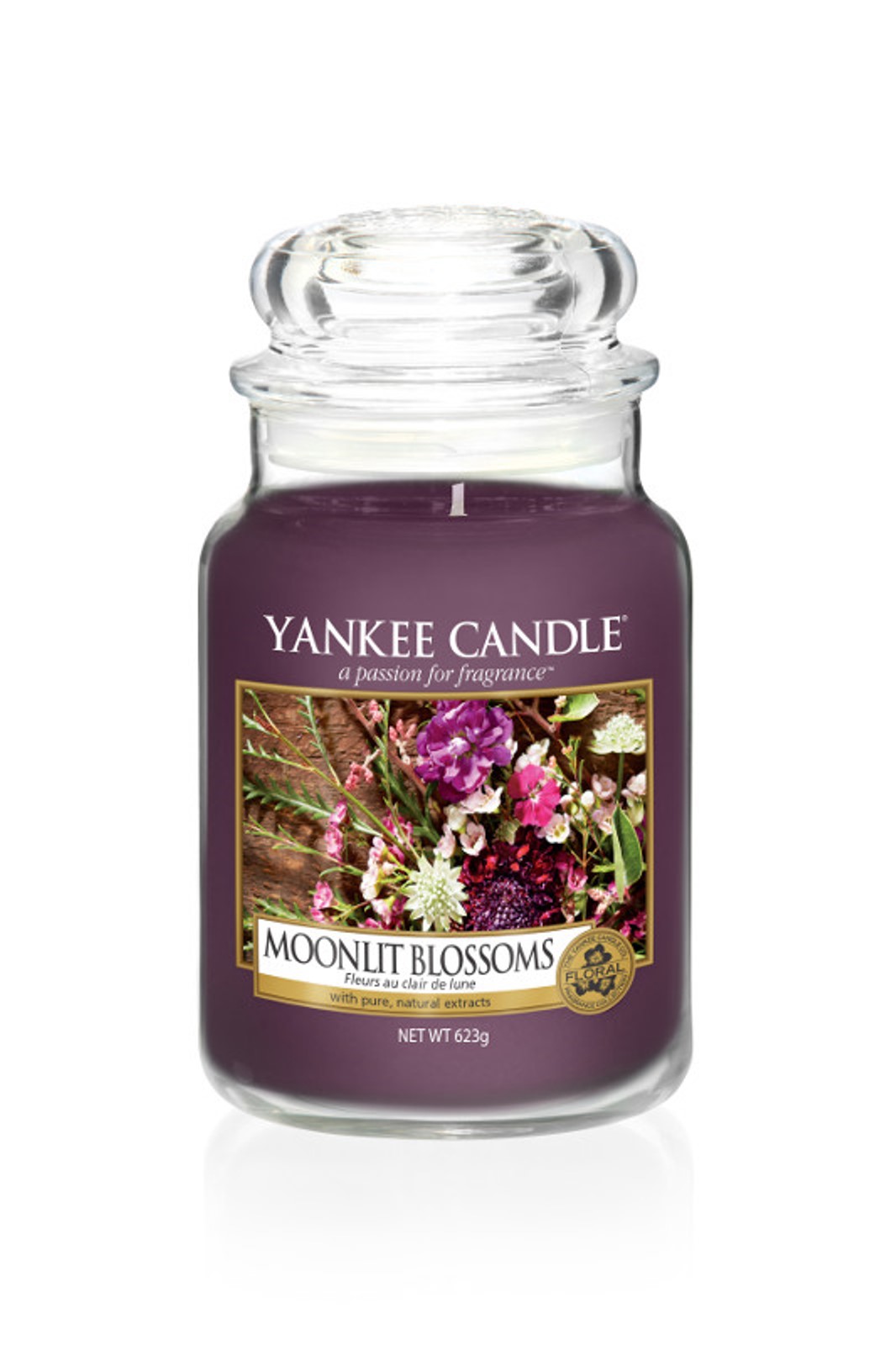 фото Свеча ароматизированная Yankee Candle "Лунный букет Moonlit Blossoms"1611579E, фиолетовый