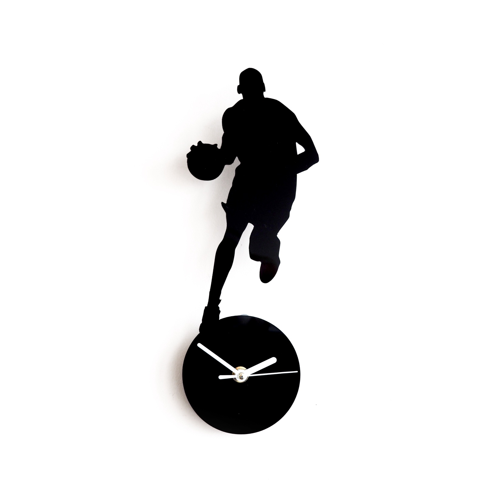 Настенные часы Roomton Баскетболист, черные, оргстекло, черный