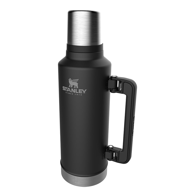 фото Термос Stanley Classic 1.9L Vacuum Bottle Black, Нержавеющая сталь