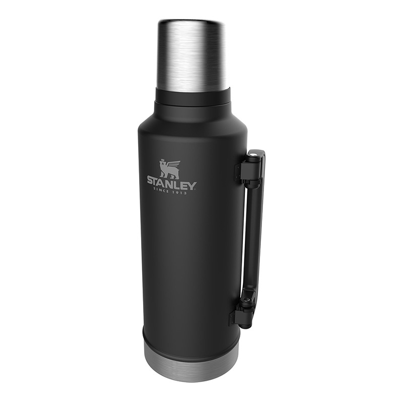 фото Термос Stanley Classic 1.9L Vacuum Bottle Black, Нержавеющая сталь