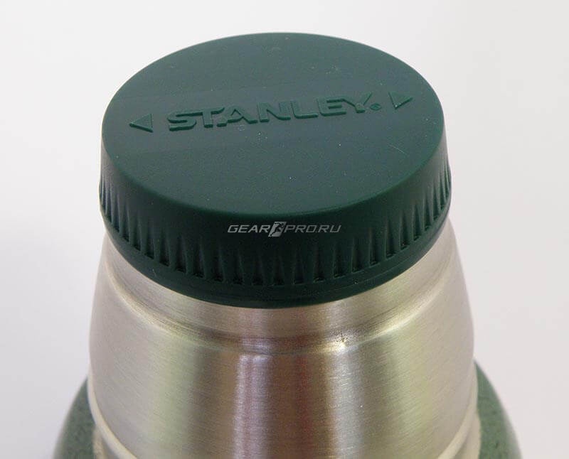 фото Термос Stanley Classic 1.9L Vacuum Bottle Hammertone Green, Нержавеющая сталь