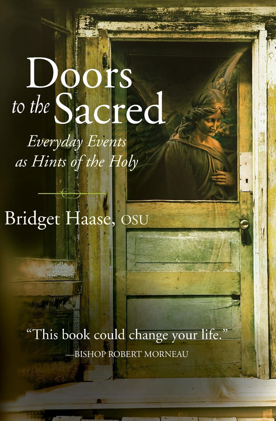 Book is door. Дверь книга. Книга из Doors. Книга и открытая дверь. Книга Сказочная дверь.